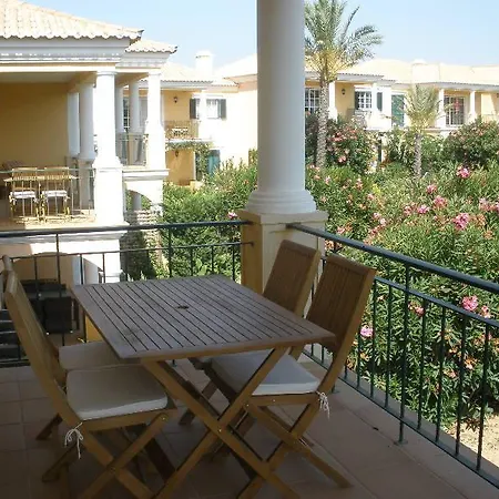 Golfe Jardins Hotel 3*